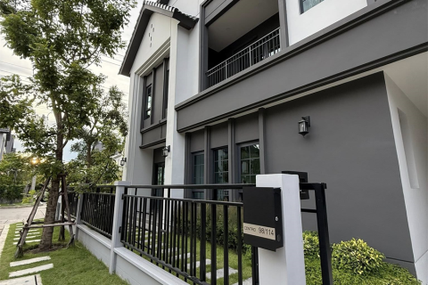 House in Bangkok, Thailand 4 bedrooms № 190282 - photo 15