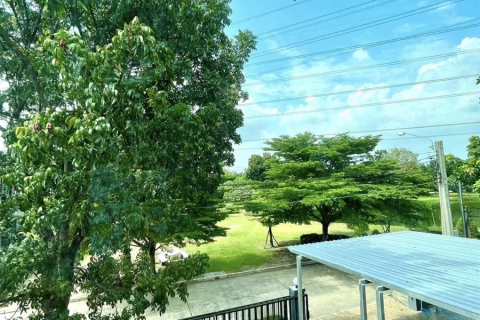 House in Bangkok, Thailand 3 bedrooms № 190285 - photo 8