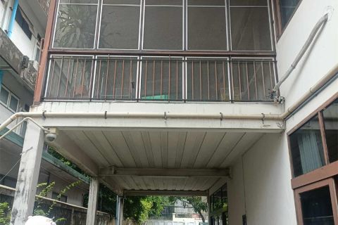 House in Bangkok, Thailand 6 bedrooms № 190284