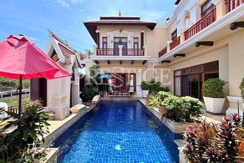 บ้านในพัทยา, ประเทศไทย 4 ห้องนอน № 233460 - รูปถ่าย 20