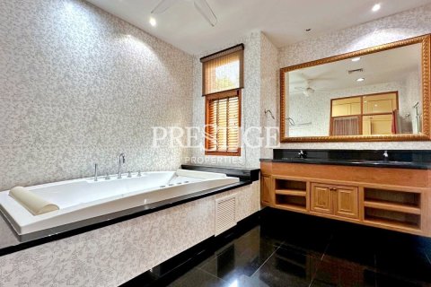 บ้านในพัทยา, ประเทศไทย 4 ห้องนอน № 233460 - รูปถ่าย 9