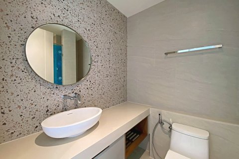 Condo in Hua Hin, Thailand, 2 bedrooms  № 168313 - photo 15