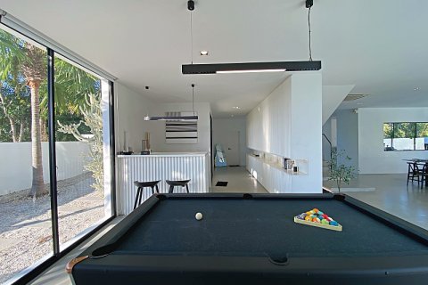 Villa in Hua Hin, Thailand 4 bedrooms № 168278 - photo 18