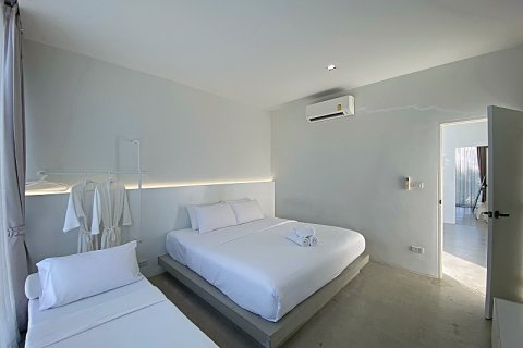 Villa in Hua Hin, Thailand 4 bedrooms № 168278 - photo 26