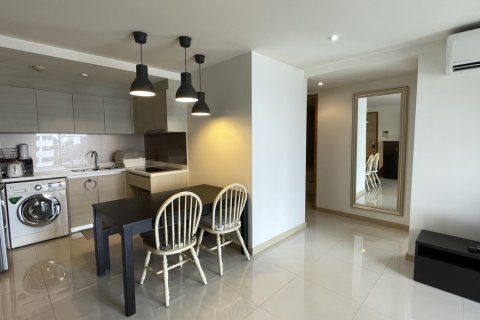 Condo à Watthana, Bangkok, Thaïlande, 2 chambres № 201091 - photo 4