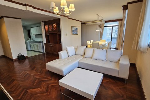 Condo à Watthana, Bangkok, Thaïlande, 2 chambres № 201092 - photo 2