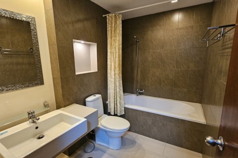 Condo à Watthana, Bangkok, Thaïlande, 2 chambres № 201092 - photo 10