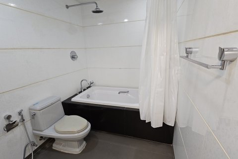Condo à Watthana, Bangkok, Thaïlande, 2 chambres № 201092 - photo 5