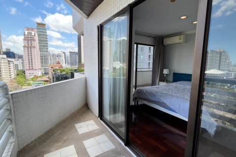 Condo à Watthana, Bangkok, Thaïlande, 3 chambres № 201089 - photo 16