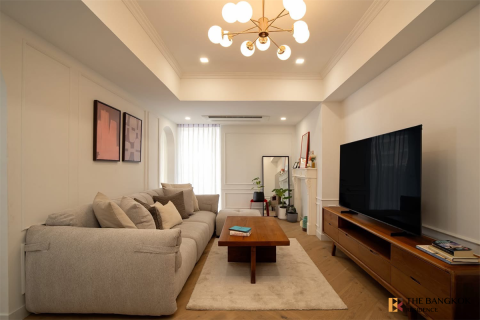 Condo à Bangkok, Thaïlande, 4 chambres  № 186719
