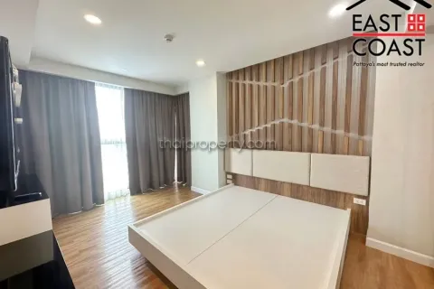 Condominio de 2 dormitorios en Jomtien Beach, Pattaya, Tailandia № 212911 - foto 11
