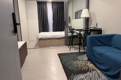 Студия в кондо в Ваттхане, Бангкок, Таиланд № 151253 - фото 2