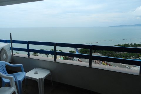 Studio dans le Condo à Pattaya, Thaïlande  № 172074