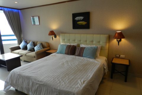 Студия в кондо в Паттайе, Таиланд № 172074 - фото 2