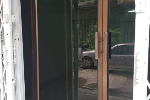 Townhouse in Khlong Toei, Bangkok, Thailand 5 bedrooms № 172362 - photo 2