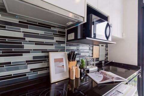 Studio in the Condo in Sathon, Bangkok, Thailand  № 172363 - photo 5