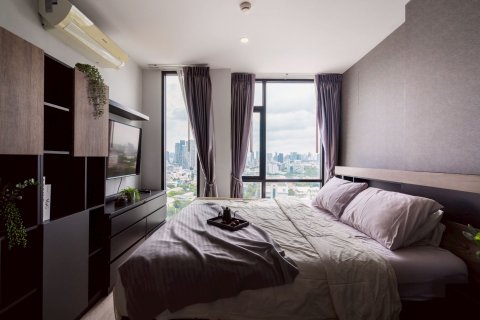 Studio in the Condo in Sathon, Bangkok, Thailand  № 172363 - photo 19