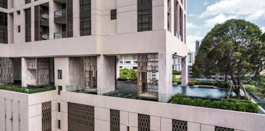 Apartment in Bangkok, Thailand 2 bedrooms № 194162