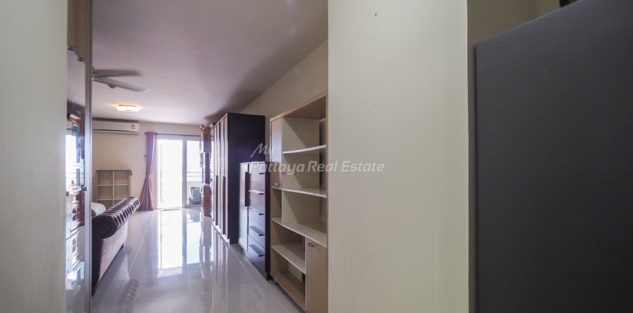 Studio dans le Condo à Bang Lamung, Thaïlande № 205227