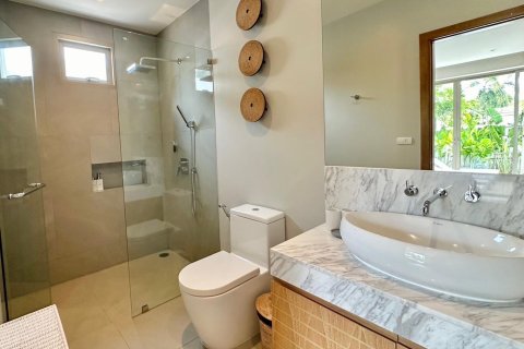 Villa in Phuket, Thailand 3 bedrooms № 157049 - photo 5