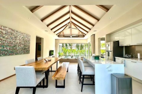 Villa in Phuket, Thailand 3 bedrooms № 157049 - photo 18