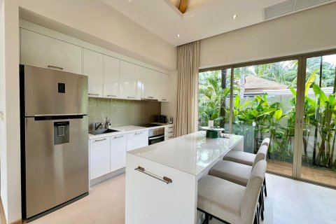 Villa in Phuket, Thailand 3 bedrooms № 157049 - photo 19