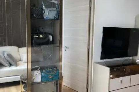 Condo in Khlong Toei, Bangkok, Thailand, 2 bedrooms  № 157053