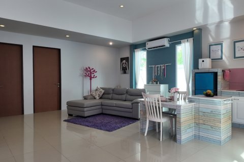 Villa in Pattaya, Thailand 2 bedrooms № 159906 - photo 13