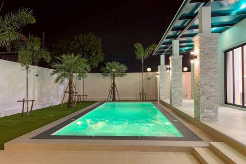 Вилла в Паттайе, Таиланд с 3 спальнями  № 159904 - фото 29