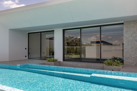 Вилла в Паттайе, Таиланд с 3 спальнями  № 159901 - фото 4