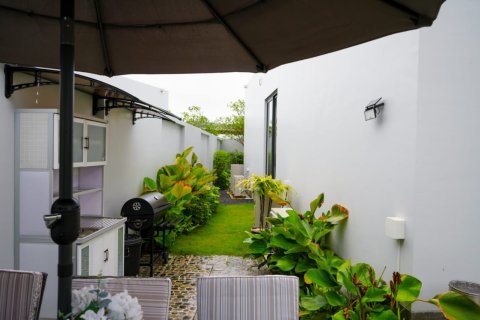 Вилла в Паттайе, Таиланд с 3 спальнями  № 159902 - фото 9