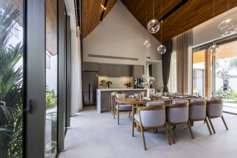 Villa in Pattaya, Thailand 4 bedrooms № 159903 - photo 10