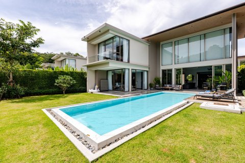 Вилла в Паттайе, Таиланд с 4 спальнями  № 159905 - фото 8