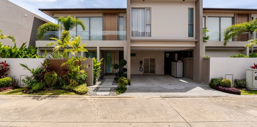 Вилла в Паттайе, Таиланд с 4 спальнями  № 159905