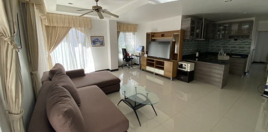Condo in Kathu, Thailand, 2 bedrooms  № 162022