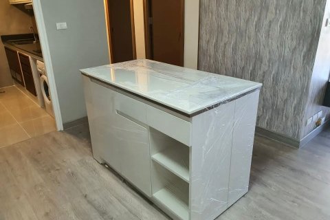 Condo à Yan Nawa, Bangkok, Thaïlande, 2 chambres  № 162024 - photo 7