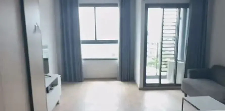 Studio dans le Condo à Huai Khwang, Bangkok, Thaïlande № 162021