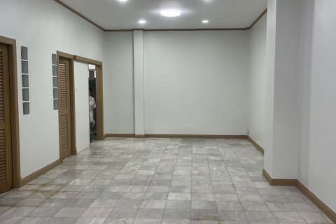 Таунхаус в Бангкапи, Бангкок, Таиланд с 3 спальнями  № 152729 - фото 5