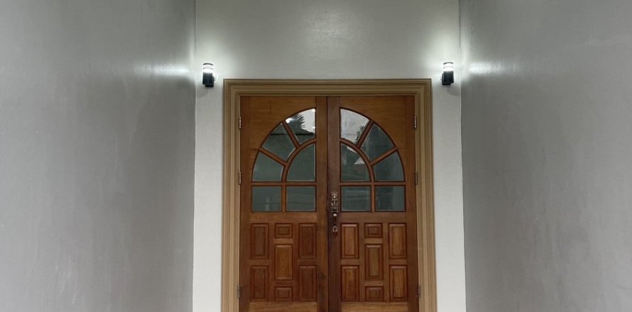 Таунхаус в Бангкапи, Бангкок, Таиланд с 3 спальнями  № 152729