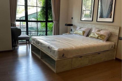 Condo in Bangkok, Thailand, 2 bedrooms  № 154555 - photo 7