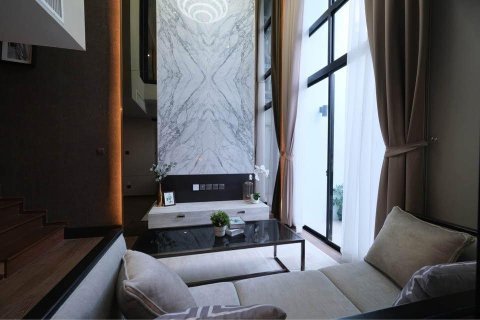 Condo in Bangkok, Thailand, 2 bedrooms  № 154555 - photo 3