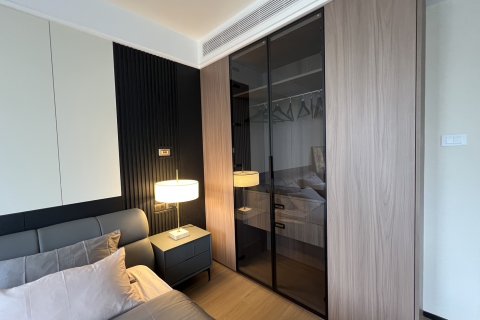 Condo in Bangkok, Thailand, 2 bedrooms  № 154556 - photo 10