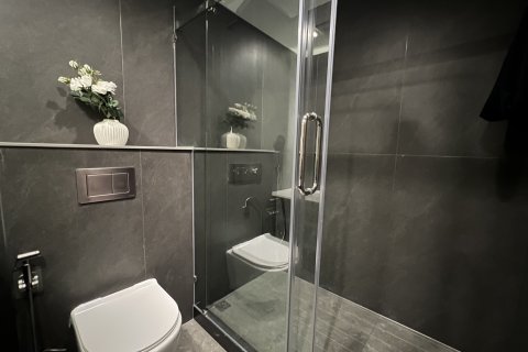 Condo in Bangkok, Thailand, 2 bedrooms  № 154556 - photo 20