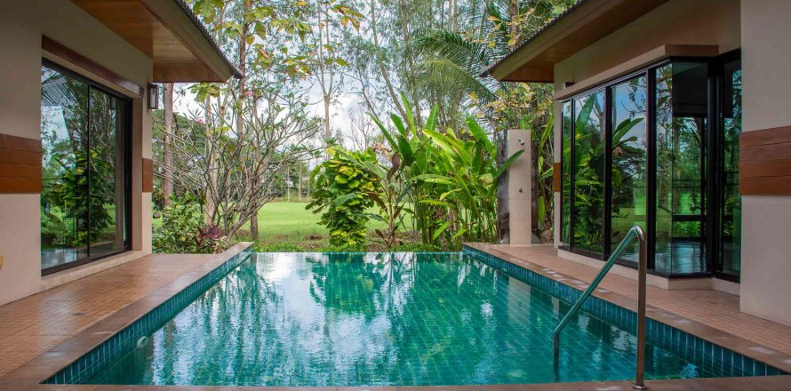 Villa in Chiang Mai, Thailand 6 bedrooms № 154551