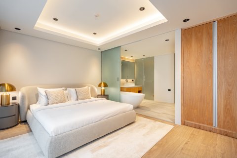 Кондоминиум с 3 спальнями в Патонге, Таиланд № 174020 - фото 13