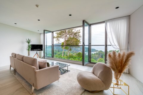 Кондоминиум с 3 спальнями в Патонге, Таиланд № 174020