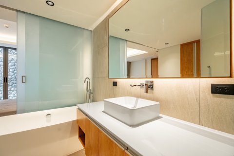 Condo in Patong, Thailand, 3 bedrooms  № 174019 - photo 17