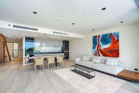 Condo in Patong, Thailand, 3 bedrooms  № 174019 - photo 3