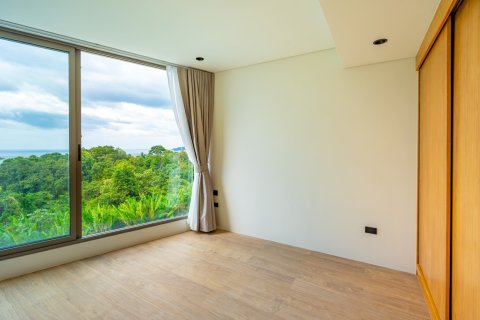 Condo in Patong, Thailand, 3 bedrooms  № 174019 - photo 27
