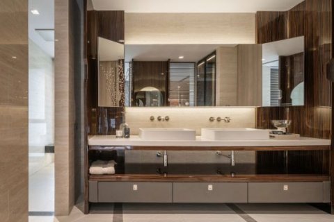 Penthouse in Khlong Toei, Bangkok, Thailand 4 bedrooms № 133694 - photo 13